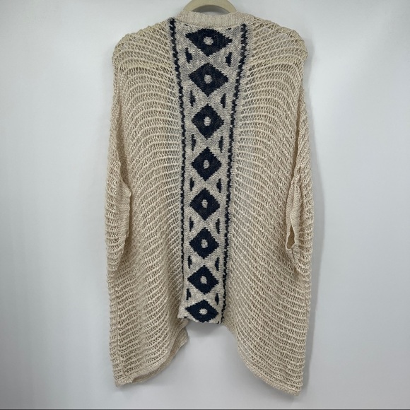 Roffe Accessories Open Knit Drop Shoulder Relaxed Printed Cardigan Sweater - Picture 4 of 8